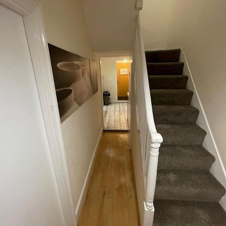 Big 3 Bedroom London House With 2 Bathroom Plumstead  Exterior photo