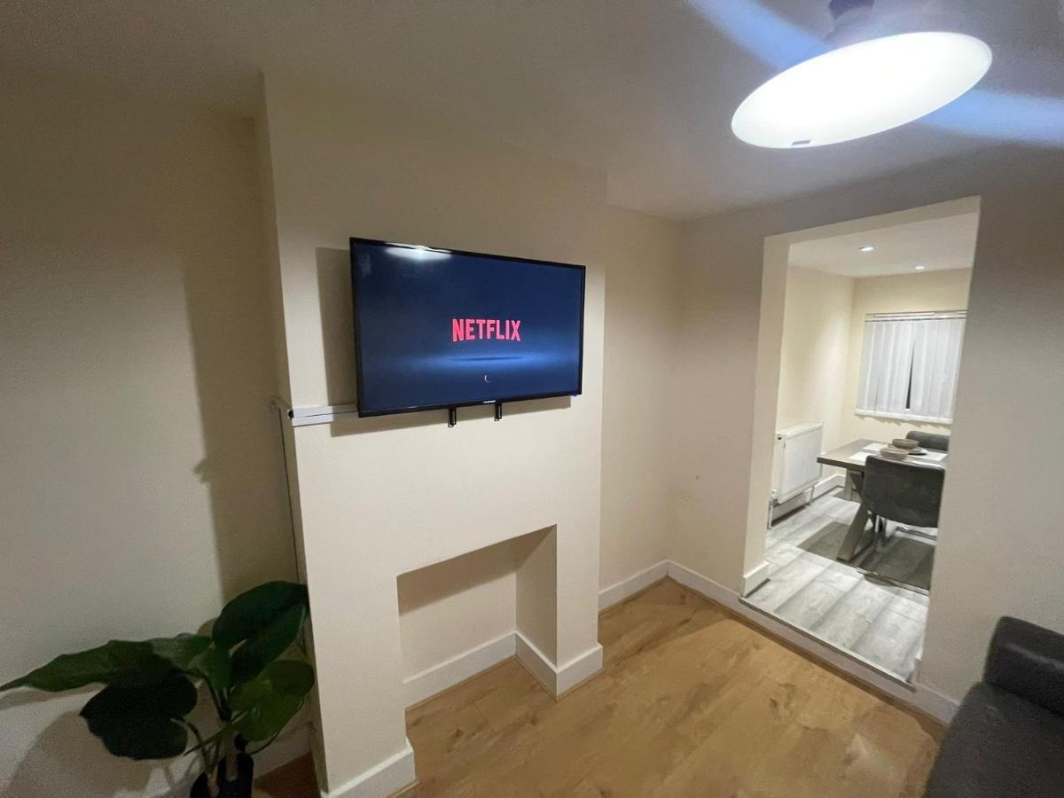 Big 3 Bedroom London House With 2 Bathroom Plumstead  Exterior photo