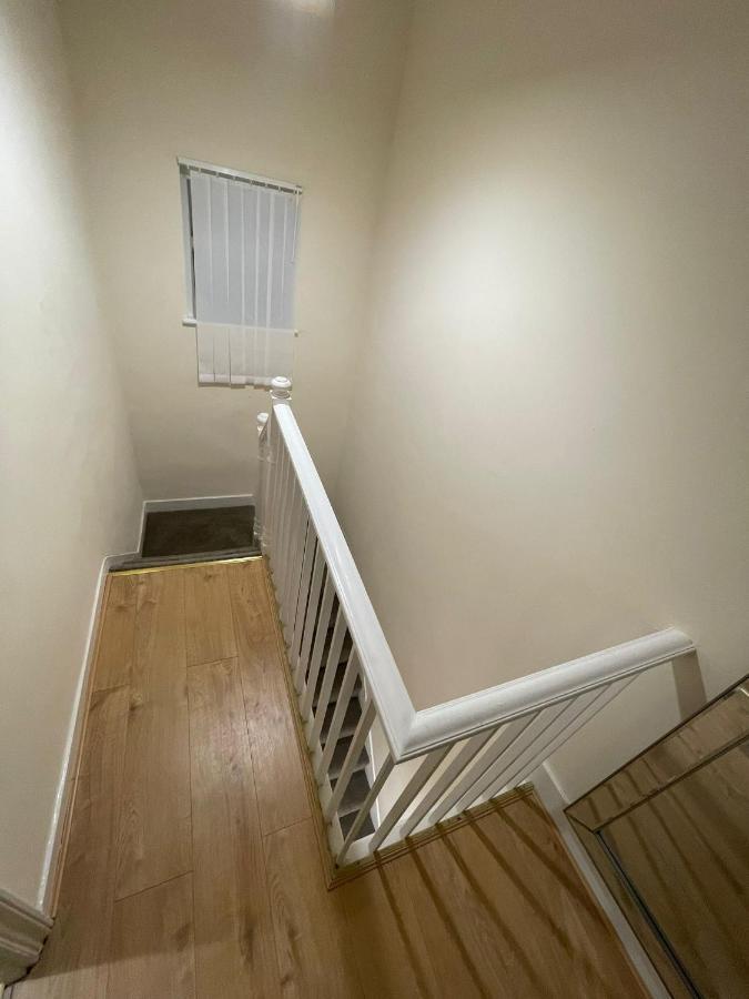 Big 3 Bedroom London House With 2 Bathroom Plumstead  Exterior photo
