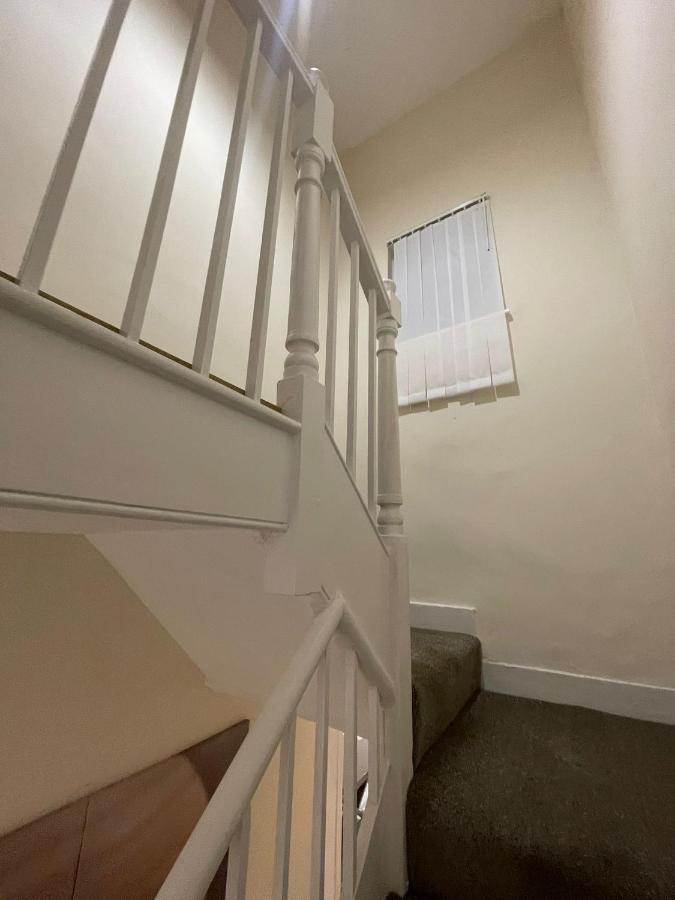 Big 3 Bedroom London House With 2 Bathroom Plumstead  Exterior photo