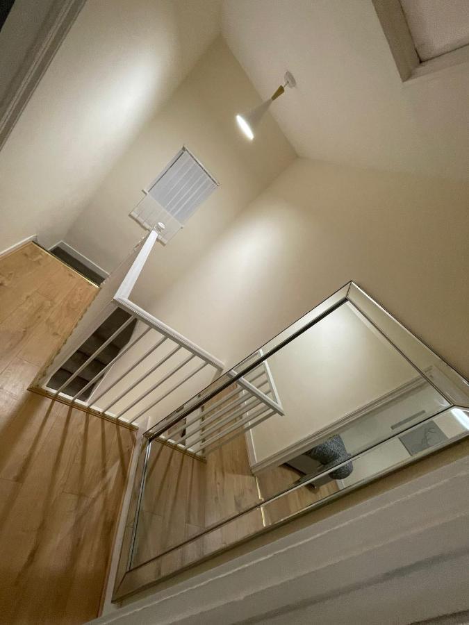 Big 3 Bedroom London House With 2 Bathroom Plumstead  Exterior photo