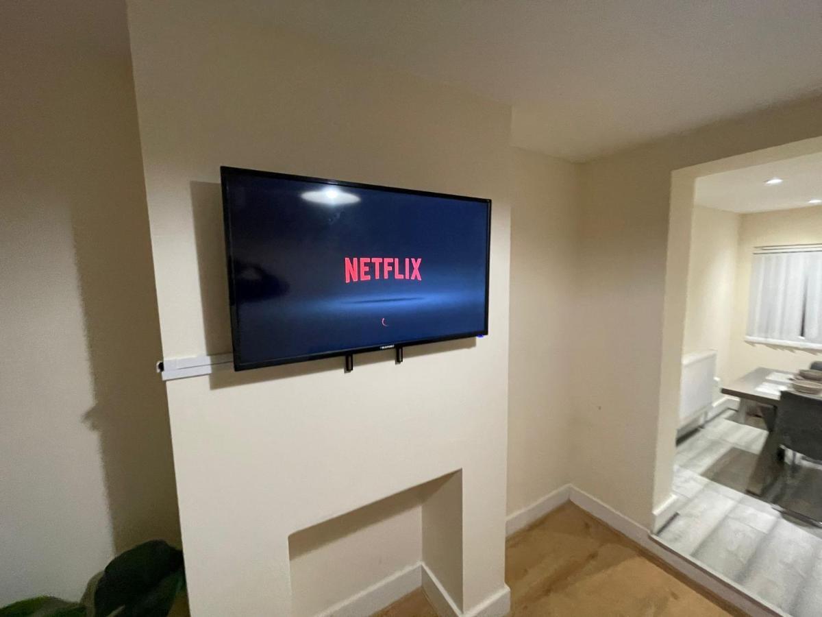 Big 3 Bedroom London House With 2 Bathroom Plumstead  Exterior photo